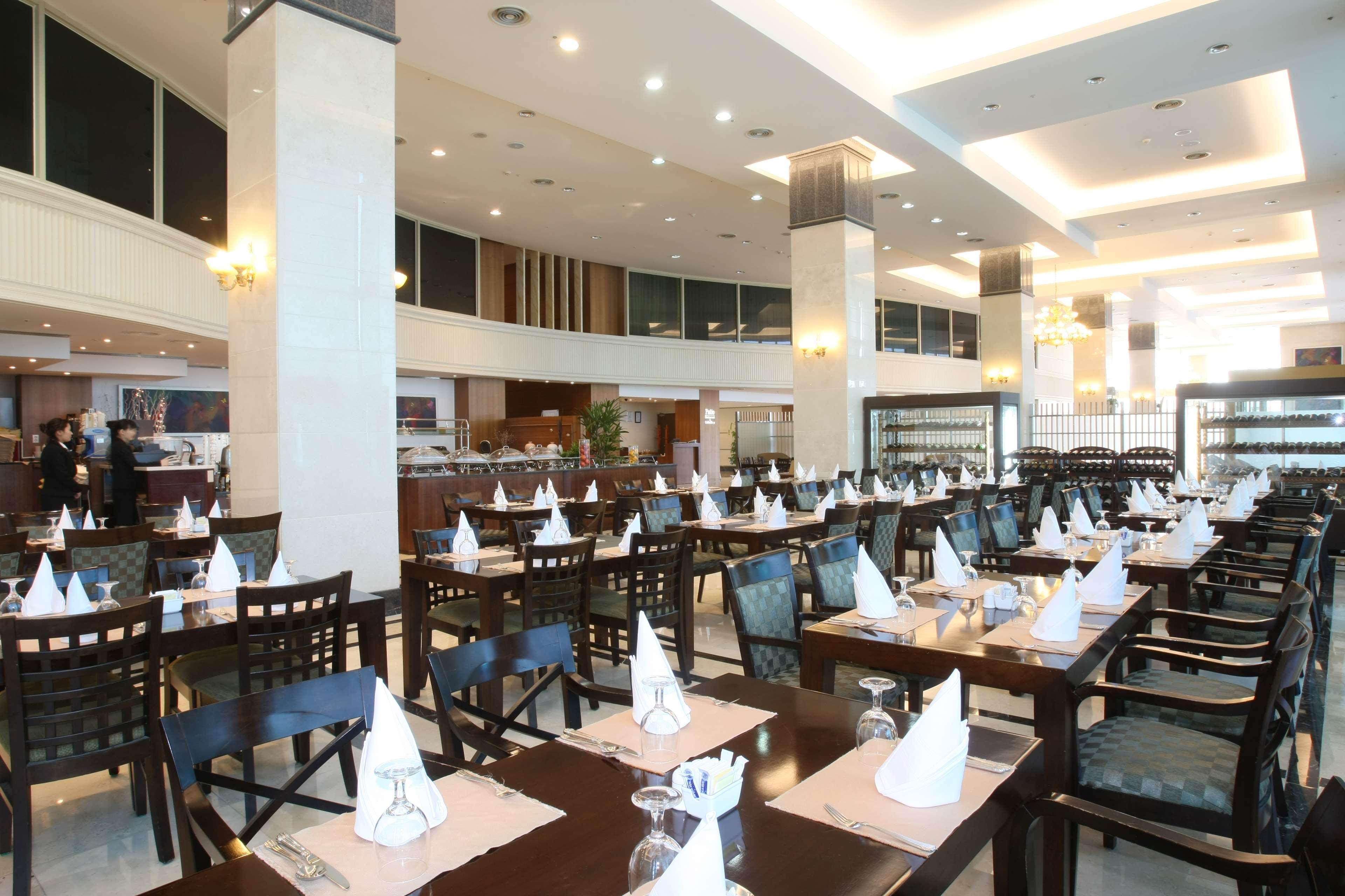 Best Western Premier Incheon Airport Hotel Restoran gambar